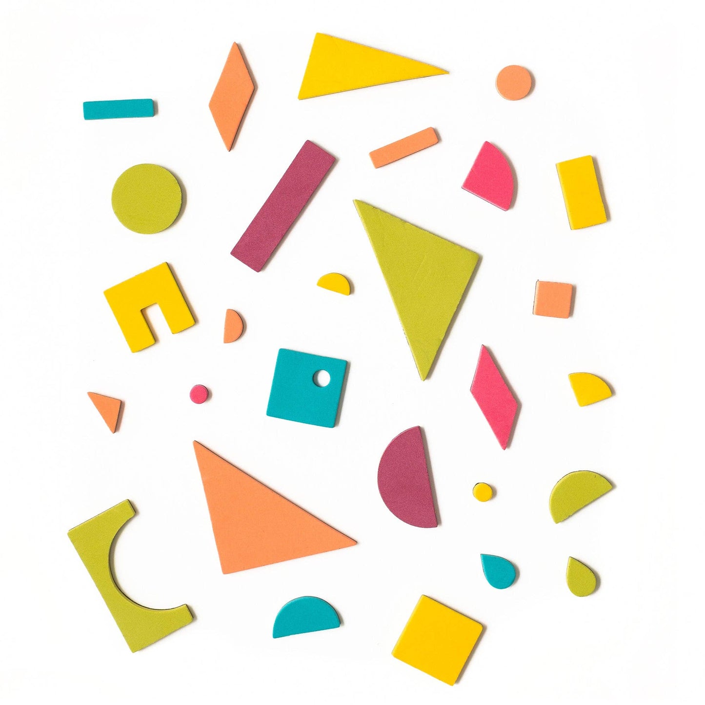 Magnetic Shapes in Rainbow